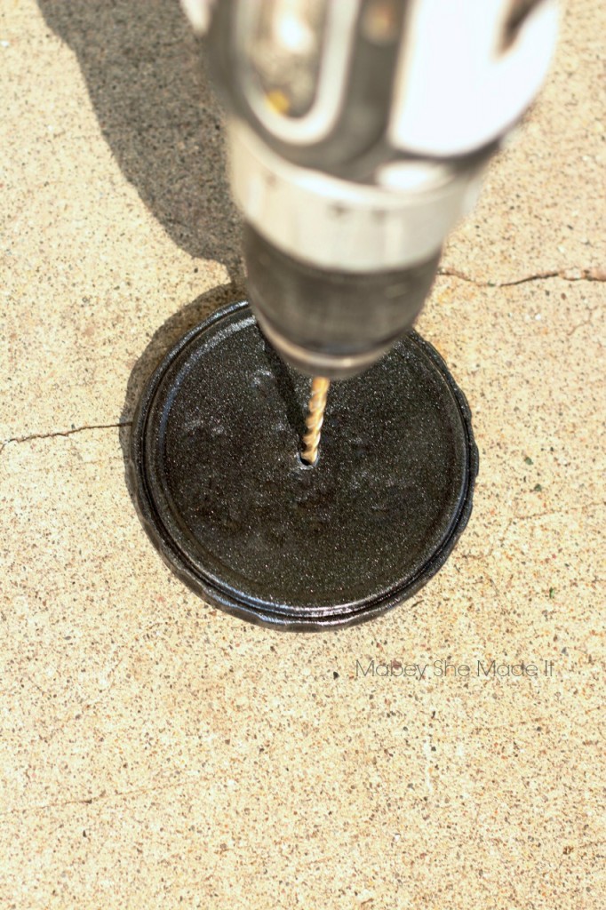 Halloween Treat Jar | Mabey She Made It | #halloween #halloweendecor #decor #masonjar #candycorn