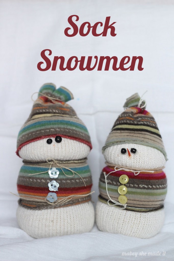 Sock Snowman | Mabey She Made It | #sockcrafts #snowman #winter