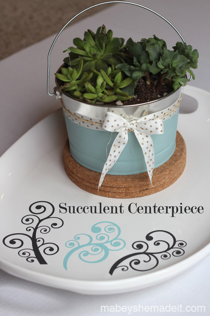 Succulent Centerpiece | Mabey She Made It #succulent #centerpiece