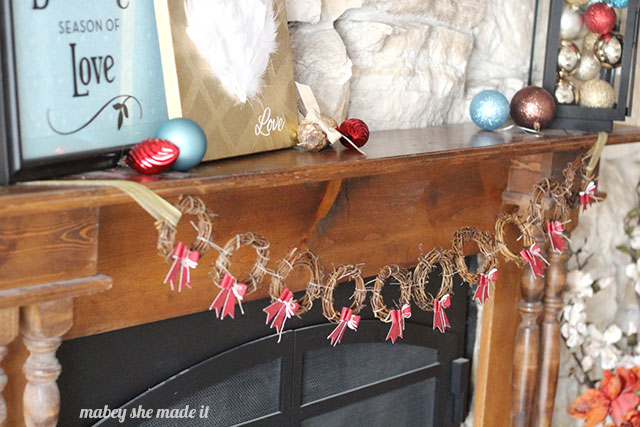 Mini Wreath Garland